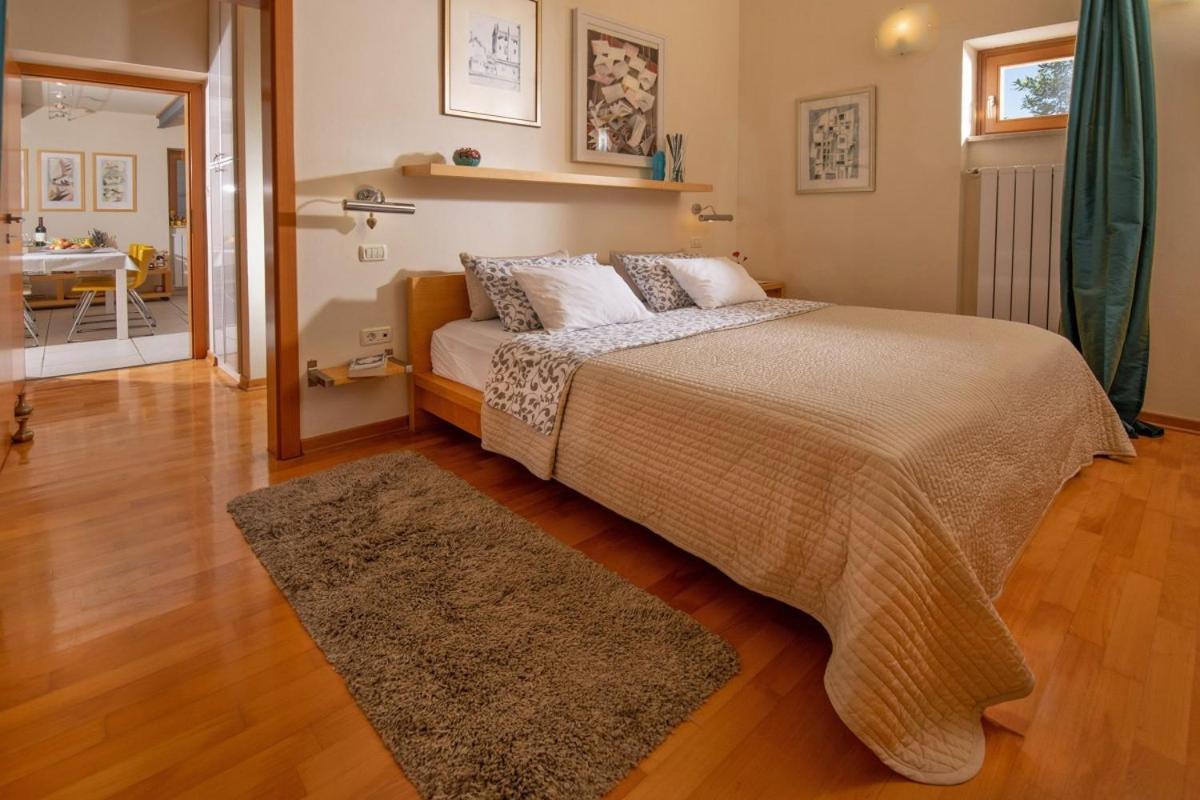 Villa Emili In Medulin - Haus Fuer 4-5 Personen Extérieur photo