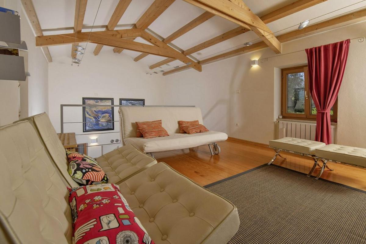 Villa Emili In Medulin - Haus Fuer 4-5 Personen Extérieur photo